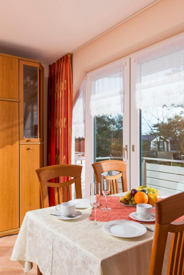 Haus Duenenglueck Whg. 23, Teilseesicht Cuxhaven Extérieur photo